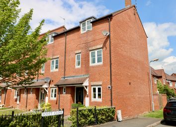 4 Bedroom End terrace house for sale
