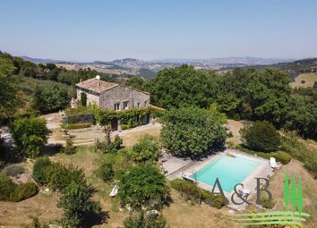 Thumbnail 4 bed country house for sale in Todi, Todi, Umbria