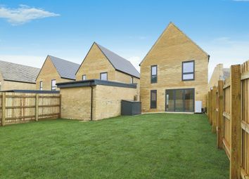 Thumbnail Detached house for sale in Evenlode Road, Moreton-In-Marsh