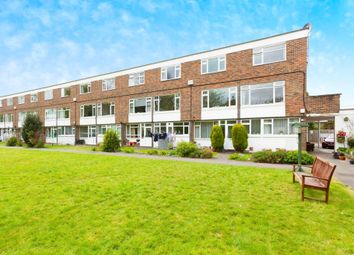 Thumbnail Flat for sale in Guildford Road, Horsham