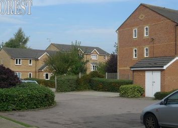 Thumbnail Studio to rent in Redford Close, Feltham, Middlesex