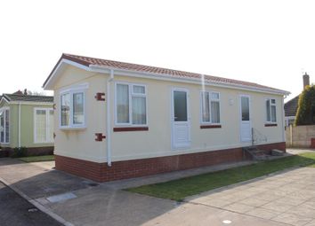 Thumbnail 1 bed mobile/park home for sale in Pine Crescent, Newholme Residential Park, Blackpool, Lancashire