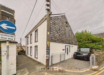 Property listing in Newport, Pembrokeshire