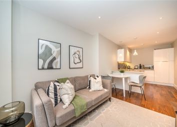 Thumbnail 1 bed flat to rent in Lovat Lane, London