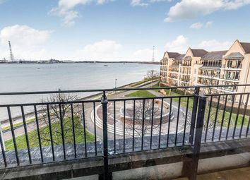 Thumbnail Flat to rent in The Boulevard, Greenhithe, Kent