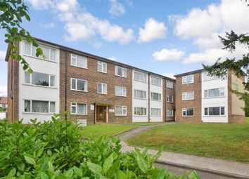 2 Bedrooms Flat for sale in St. Augustines Avenue, South Croydon, Surrey CR2