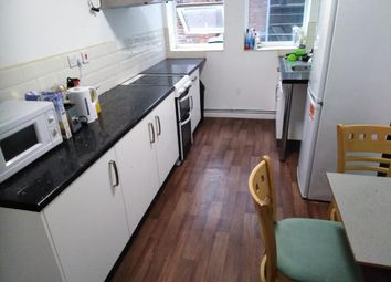 Thumbnail Shared accommodation to rent in Millstone Lane, Leicester