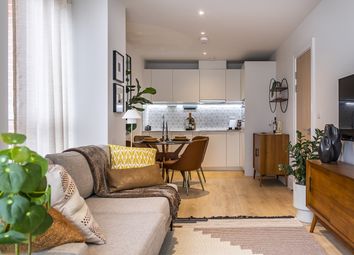 Thumbnail Flat to rent in Beverley Way, London