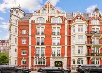 Thumbnail Flat to rent in Franklins Row, London