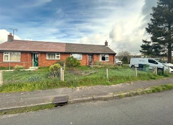Swindon - Semi-detached bungalow for sale      ...