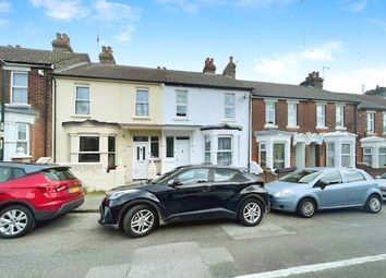 Thumbnail Terraced house to rent in Lansdowne Road, Chatham, Kent