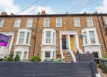 2 bed maisonette for sale in Colmer Road, London SW16