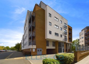 Thumbnail Flat for sale in Cornflower Court, Tonbridge