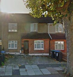 Thumbnail Flat to rent in Addison Avenue, Southgate, London