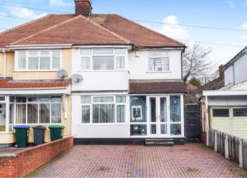 3 Bedrooms Semi-detached house for sale in Sundial Lane, Great Barr B43