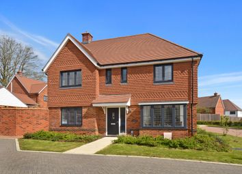 Thumbnail Detached house for sale in Wellingtonia Close, Willesborough