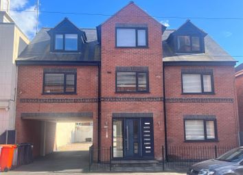 Thumbnail Flat to rent in Avenue Road Extension, Leicester