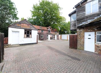 Thumbnail Property to rent in High Street, Iver