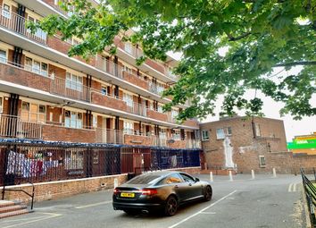 Thumbnail 5 bed flat to rent in Vallance Road, London E1, London,