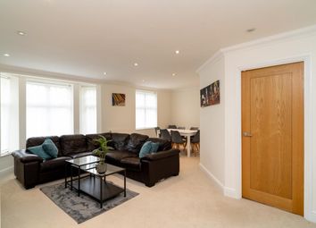 Thumbnail Flat to rent in Park Road, Radlett