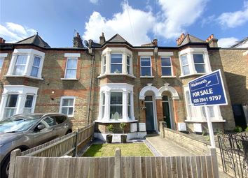 Thumbnail Flat for sale in Pattenden Road, London