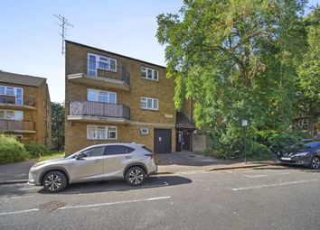 Thumbnail Flat for sale in North Road, London
