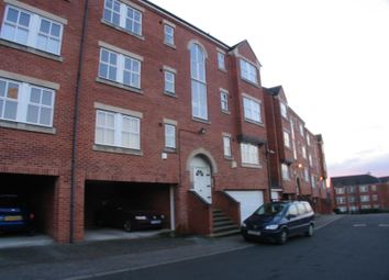 2 Bedrooms Flat to rent in The Cricketers, Kirkstall, Leeds, West Yorkshire LS5