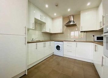 Thumbnail Flat to rent in Salt Hill Way, Slough