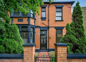 Thumbnail 6 bedroom flat for sale in Carlyle Road, South Ealing, London