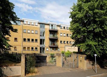 Thumbnail 2 bedroom flat for sale in The Downs, Wimbledon