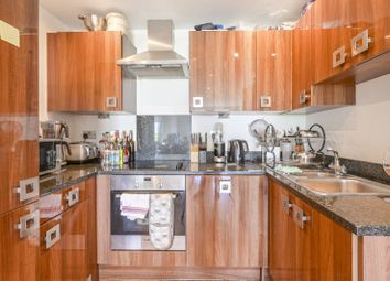 Thumbnail 2 bedroom flat for sale in Frances Wharf, Limehouse, London