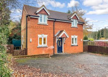 Thumbnail 2 bed detached house to rent in Ashford Hill Road, Ashford Hill, Thatcham