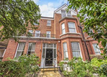 Thumbnail Flat to rent in Compayne Gardens, South Hampstead NW6,