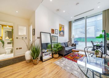 Thumbnail 1 bedroom flat for sale in West Gate, London