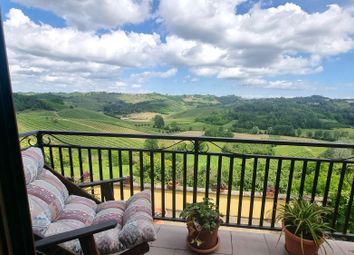 Thumbnail 4 bed country house for sale in Via Moncucco, Mombercelli, Asti, Piedmont, Italy