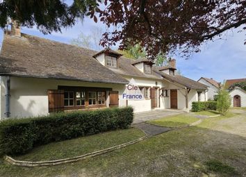 Thumbnail 4 bed detached house for sale in Chevillon-Sur-Huillard, Centre, 45700, France