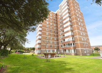 Thumbnail Flat to rent in Blount Road, Portsmouth