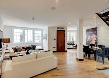 4 Bedrooms Mews house to rent in Rutland Mews South, London SW7