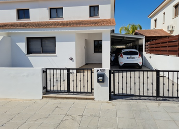 Thumbnail 3 bed villa for sale in Kamares, Larnaca, Cyprus