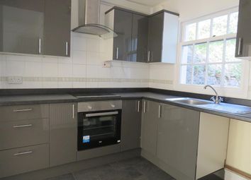 Thumbnail Flat to rent in Lower Warberry Road, Torquay