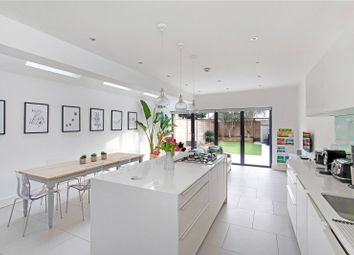 5 Bedroom Semi-detached house for sale