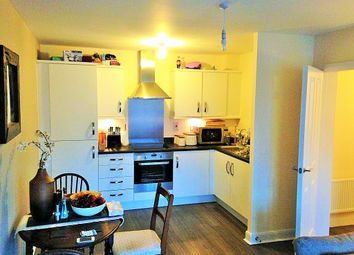 2 Bedrooms Flat to rent in Moulsford Mews, Reading RG30