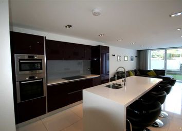 2 Bedrooms Flat to rent in Nether Street, London N3