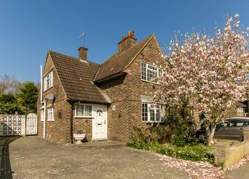 2 Bedroom Detached house for sale