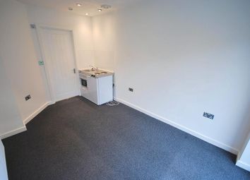 Thumbnail Studio to rent in Bamford Avenue, Wembley, Middlesex