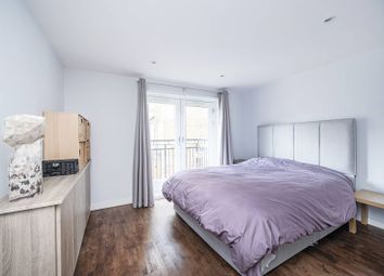 Thumbnail 1 bedroom flat to rent in City Road EC1V, Angel, London,