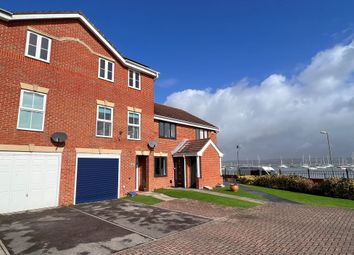 Thumbnail Town house to rent in Charlotte Drive, Gosport