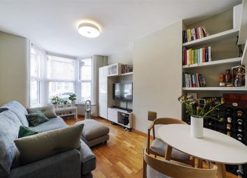 Thumbnail Flat for sale in Boxley Street, London