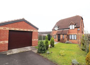 2 Bedrooms Semi-detached house for sale in Redacre Close, Bolsover, Chesterfield S44