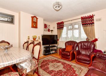 Thumbnail Flat for sale in Aldborough Road North, Ilford, Essex